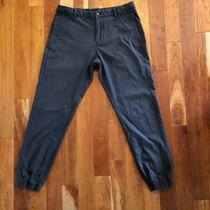 Lululemon Joggers - 34